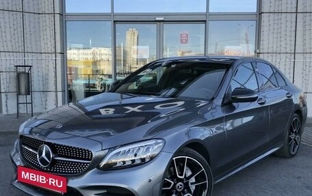 Mercedes-Benz C-Класс, 2018 год, 3 050 000 рублей, 2 фотография