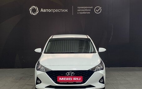 Hyundai Solaris II рестайлинг, 2021 год, 1 620 000 рублей, 2 фотография