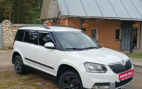 Skoda Yeti I рестайлинг, 2015 год, 1 450 000 рублей, 8 фотография