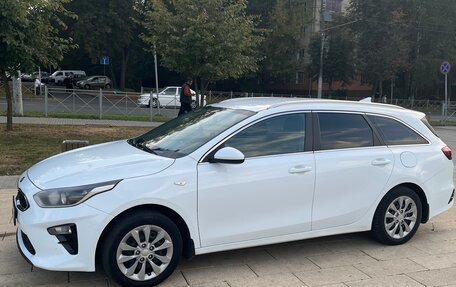 KIA cee'd III, 2019 год, 1 600 000 рублей, 1 фотография