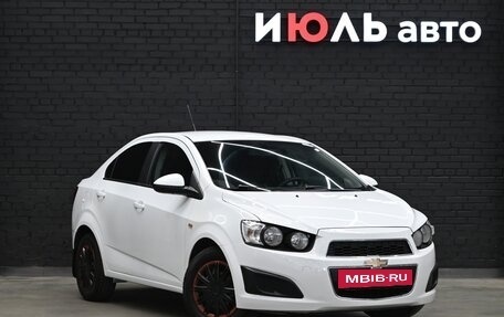 Chevrolet Aveo III, 2014 год, 800 000 рублей, 3 фотография