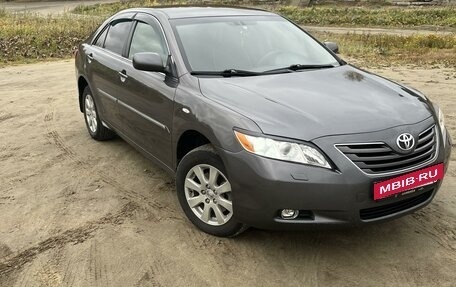 Toyota Camry, 2007 год, 1 250 000 рублей, 6 фотография