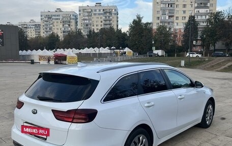 KIA cee'd III, 2019 год, 1 600 000 рублей, 4 фотография