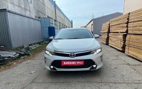 Toyota Camry, 2018 год, 3 500 000 рублей, 2 фотография