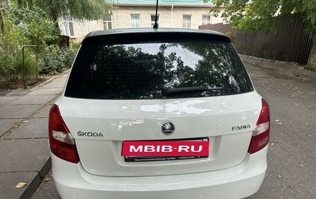 Skoda Fabia II, 2013 год, 1 050 000 рублей, 3 фотография