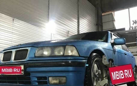 BMW 3 серия, 1993 год, 290 000 рублей, 13 фотография