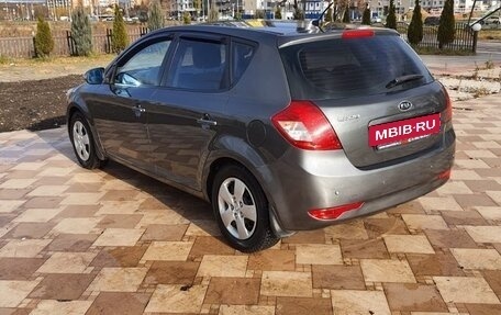 KIA cee'd I рестайлинг, 2010 год, 980 000 рублей, 3 фотография