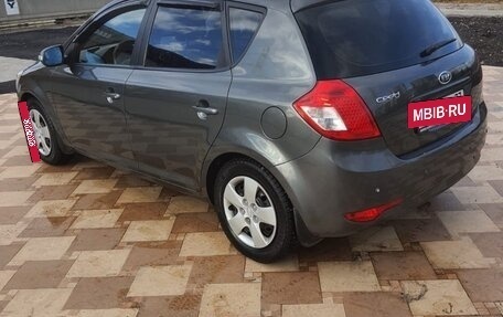 KIA cee'd I рестайлинг, 2010 год, 980 000 рублей, 6 фотография