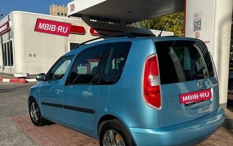 Skoda Roomster, 2011 год, 700 000 рублей, 4 фотография