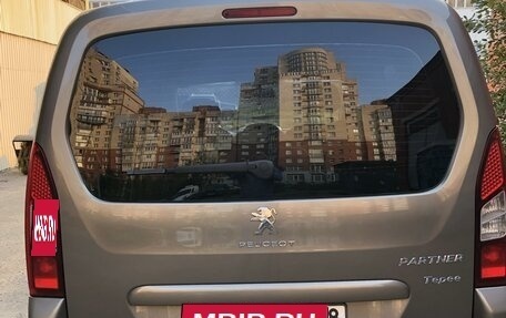 Peugeot Partner II рестайлинг 2, 2013 год, 999 000 рублей, 19 фотография