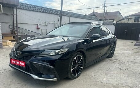 Toyota Camry, 2020 год, 2 875 000 рублей, 1 фотография