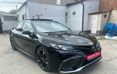 Toyota Camry, 2020 год, 2 875 000 рублей, 3 фотография