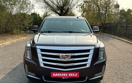 Cadillac Escalade IV, 2016 год, 4 100 000 рублей, 2 фотография