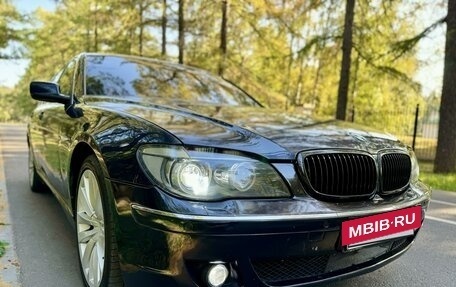 BMW 7 серия, 2006 год, 815 000 рублей, 14 фотография