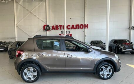 Renault Sandero II рестайлинг, 2019 год, 1 365 000 рублей, 4 фотография