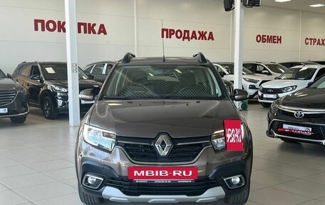 Renault Sandero II рестайлинг, 2019 год, 1 365 000 рублей, 2 фотография