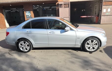 Mercedes-Benz C-Класс, 2009 год, 1 500 000 рублей, 3 фотография