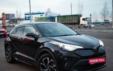 Toyota C-HR I рестайлинг, 2020 год, 2 550 000 рублей, 5 фотография