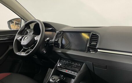 Skoda Karoq I, 2023 год, 3 600 000 рублей, 9 фотография