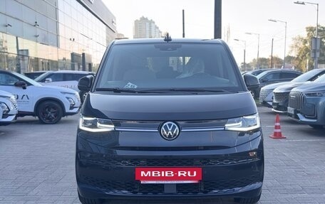 Volkswagen Multivan, 2022 год, 6 999 000 рублей, 2 фотография