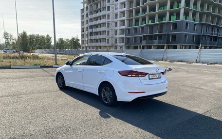 Hyundai Elantra VI рестайлинг, 2018 год, 1 560 000 рублей, 2 фотография