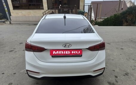 Hyundai Solaris II рестайлинг, 2018 год, 1 350 000 рублей, 5 фотография