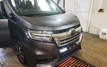 Honda Stepwgn IV, 2018 год, 2 550 000 рублей, 33 фотография