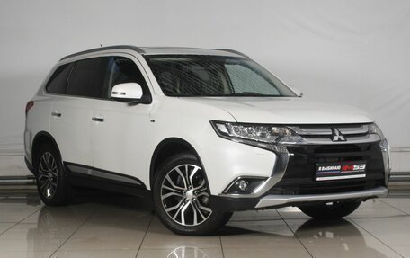 Mitsubishi Outlander III рестайлинг 3, 2016 год, 2 259 995 рублей, 3 фотография