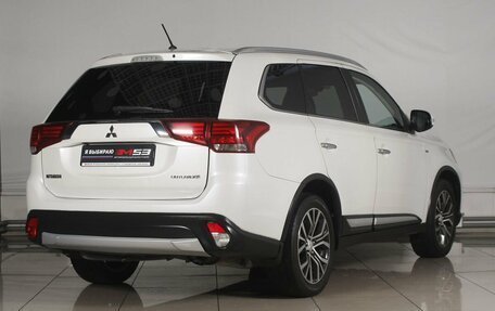 Mitsubishi Outlander III рестайлинг 3, 2016 год, 2 259 995 рублей, 4 фотография