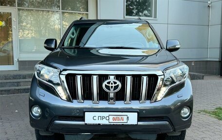 Toyota Land Cruiser Prado 150 рестайлинг 2, 2014 год, 3 840 000 рублей, 2 фотография