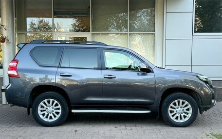 Toyota Land Cruiser Prado 150 рестайлинг 2, 2014 год, 3 840 000 рублей, 4 фотография