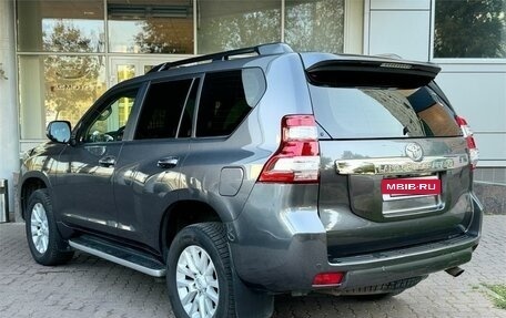 Toyota Land Cruiser Prado 150 рестайлинг 2, 2014 год, 3 840 000 рублей, 7 фотография