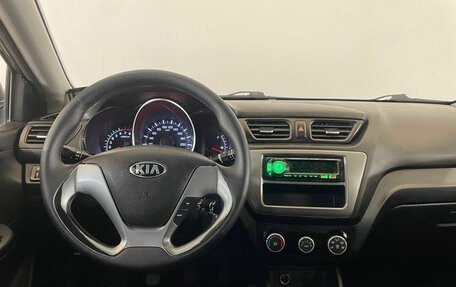 KIA Rio III рестайлинг, 2015 год, 835 000 рублей, 10 фотография