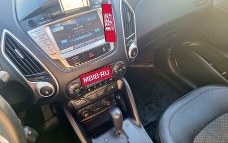 Hyundai ix35 I рестайлинг, 2013 год, 1 530 000 рублей, 14 фотография