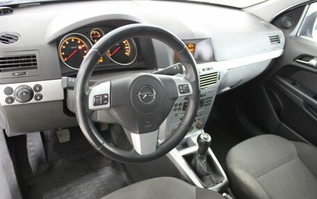 Opel Astra J, 2010 год, 570 000 рублей, 12 фотография