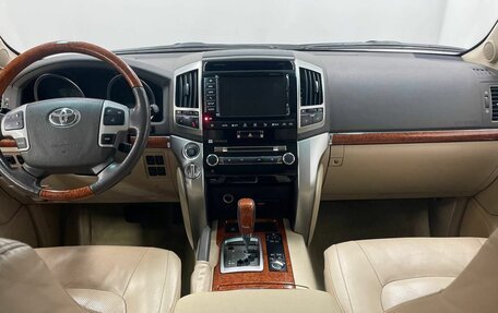 Toyota Land Cruiser 200, 2012 год, 3 770 000 рублей, 14 фотография