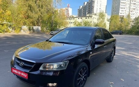 Hyundai Sonata VI, 2007 год, 820 000 рублей, 1 фотография