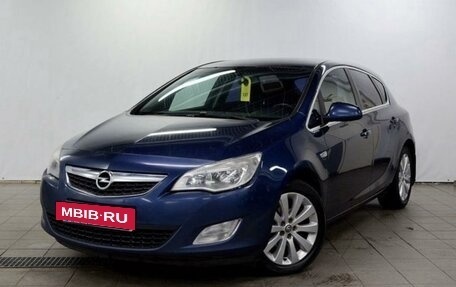 Opel Astra J, 2011 год, 780 000 рублей, 3 фотография