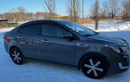 KIA Rio III рестайлинг, 2011 год, 800 000 рублей, 5 фотография