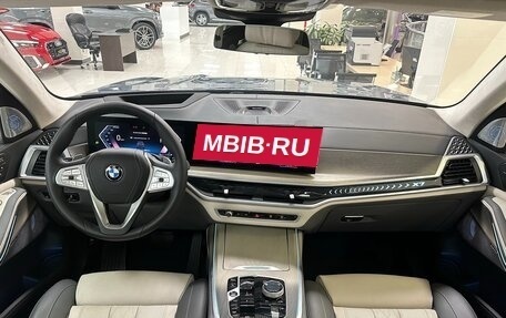 BMW X7, 2023 год, 15 799 000 рублей, 13 фотография