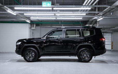 Toyota Land Cruiser, 2024 год, 13 950 000 рублей, 4 фотография