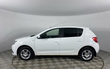 Renault Sandero II рестайлинг, 2014 год, 749 000 рублей, 2 фотография