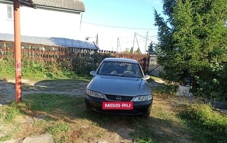 Opel Vectra B рестайлинг, 1996 год, 285 000 рублей, 3 фотография