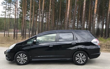 Honda Fit Shuttle I рестайлинг, 2013 год, 1 120 000 рублей, 5 фотография