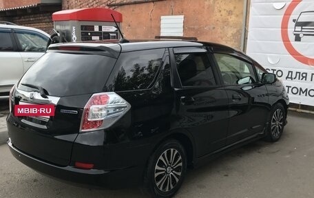 Honda Fit Shuttle I рестайлинг, 2013 год, 1 120 000 рублей, 24 фотография