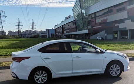 Hyundai Solaris II рестайлинг, 2017 год, 799 000 рублей, 8 фотография