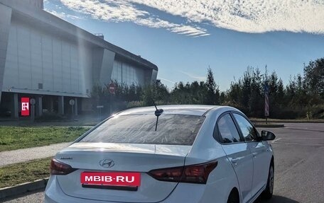 Hyundai Solaris II рестайлинг, 2017 год, 799 000 рублей, 10 фотография