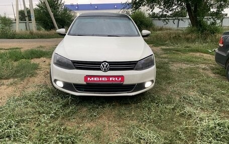 Volkswagen Jetta VI, 2012 год, 965 000 рублей, 5 фотография