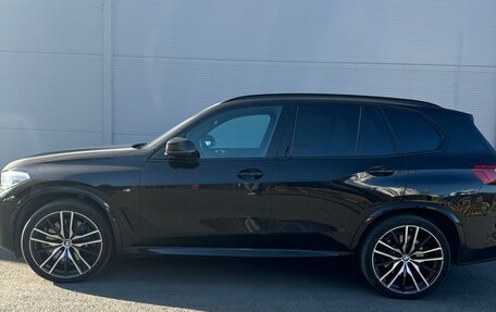 BMW X5, 2019 год, 6 900 000 рублей, 2 фотография