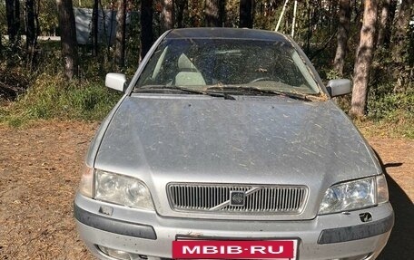 Volvo S40 II, 2001 год, 330 000 рублей, 6 фотография